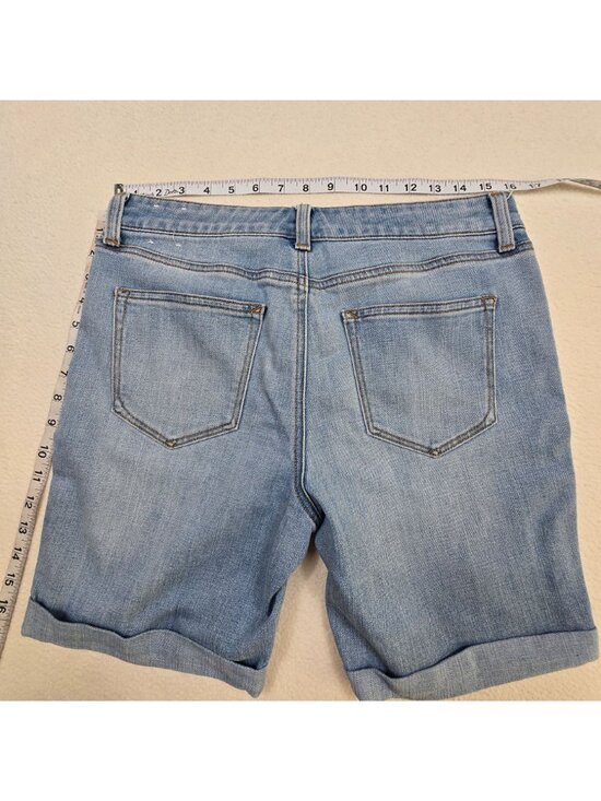 Talbots 6P Womens Girlfriend Denim Shorts Light Wash Casual Stretchy Cuffed - Picture 4 of 4